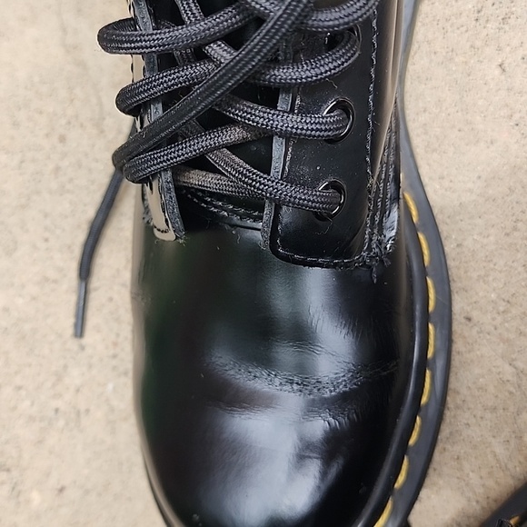 Dr Marten Black Leather Lace-Up Boots - Picture 5 of 12